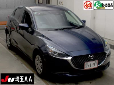 Mazda MAZDA2  с аукциона в Японии