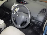 Toyota VITZ лот № 3012 оценка 3  с аукциона в Японии 2