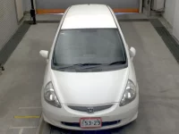 Honda FIT лот № 3020 оценка 3.5  с аукциона в Японии 5