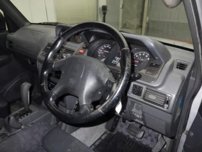 Mitsubishi PAJERO  с аукциона в Японии