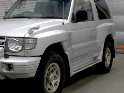 Mitsubishi PAJERO  с аукциона в Японии