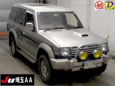Mitsubishi PAJERO  с аукциона в Японии