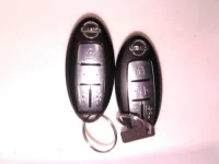 Nissan SERENA лот № 3033 оценка 4  с аукциона в Японии 9