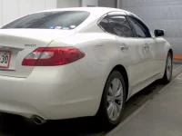 Nissan FUGA лот № 3047 оценка 4  с аукциона в Японии 4