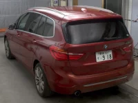 BMW 2-Series лот № 2041 оценка 4  с аукциона в Японии 1