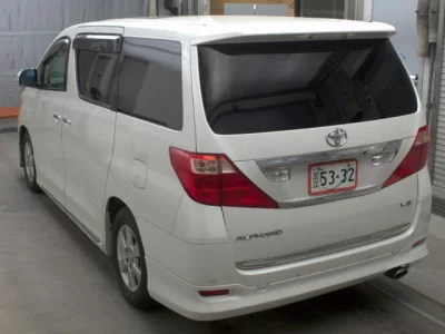 Toyota ALPHARD  с аукциона в Японии