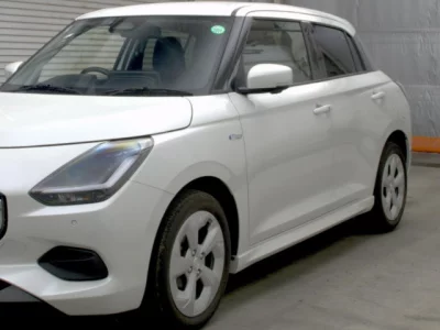 Suzuki SWIFT  с аукциона в Японии