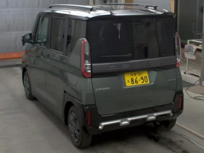 Mitsubishi DELICA MINI  с аукциона в Японии