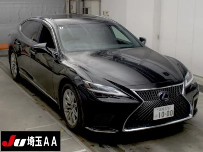 Lexus LS  с аукциона в Японии
