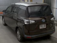 Toyota SIENTA лот № 3064 оценка R  с аукциона в Японии 1