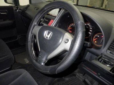 Honda MOBILIO  с аукциона в Японии