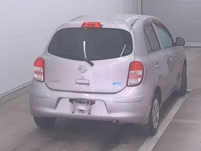 Nissan MARCH  с аукциона в Японии