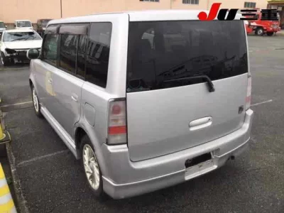 Toyota BB  с аукциона в Японии