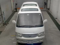 Toyota HIACE лот № 2072 оценка 3.5  с аукциона в Японии 5