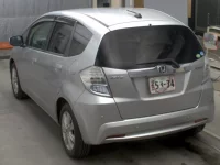 Honda FIT лот № 3086 оценка R  с аукциона в Японии 1