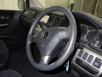 Honda STEP WAGON лот № 2075 оценка 3.5  с аукциона в Японии 2