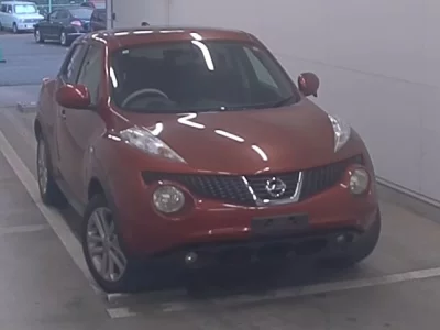 Nissan JUKE  с аукциона в Японии