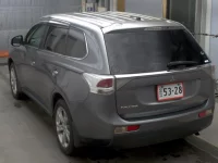 Mitsubishi OUTLANDER лот № 3123 оценка 3.5  с аукциона в Японии 1