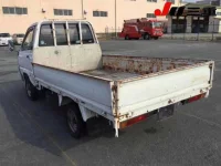 Toyota LITE ACE TRUCK лот № 120 оценка R  с аукциона в Японии 1