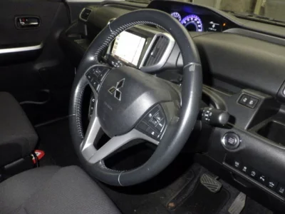 Mitsubishi DELICA D2