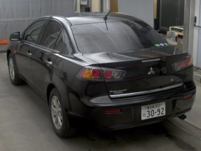 Mitsubishi GALANT FORTIS  с аукциона в Японии