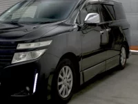 Nissan ELGRAND лот № 10049 оценка 4  с аукциона в Японии 3