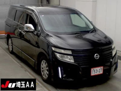 Nissan ELGRAND  с аукциона в Японии