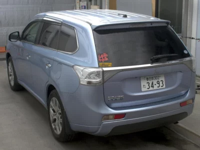 Mitsubishi OUTLANDER PHEV