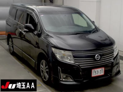 Nissan ELGRAND  с аукциона в Японии