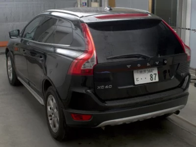 Volvo XC60  с аукциона в Японии