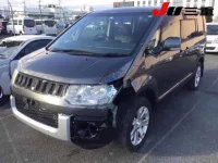 Mitsubishi DELICA D5 лот № 3001 оценка X  с аукциона в Японии 8