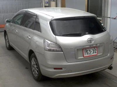 Toyota MARK X ZIO  с аукциона в Японии