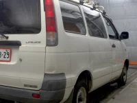 Toyota LITE ACE VAN лот № 17056 оценка 3  с аукциона в Японии 3