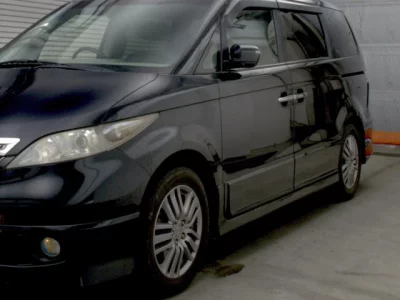 Honda ELYSION  с аукциона в Японии