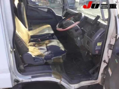 Mitsubishi CANTER  с аукциона в Японии