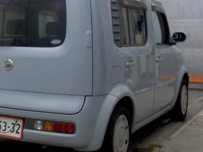 Nissan CUBE  с аукциона в Японии