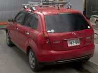 Mazda VERISA лот № 17074 оценка 3.5  с аукциона в Японии 1