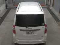 Toyota NOAH лот № 17062 оценка R  с аукциона в Японии 5