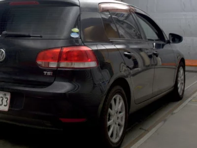 Volkswagen GOLF  с аукциона в Японии