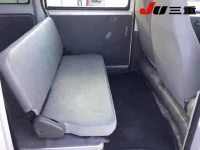 Mitsubishi MINICAB VAN лот № 8041 оценка R  с аукциона в Японии 4