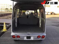 Mitsubishi MINICAB VAN лот № 8041 оценка R  с аукциона в Японии 6