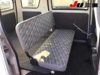 Daihatsu HIJET VAN лот № 8048 оценка 3  с аукциона в Японии 4