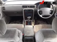 Nissan CIMA лот № 1030 оценка 3.5  с аукциона в Японии 7