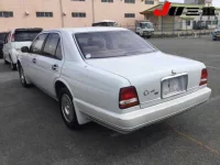 Nissan CIMA лот № 1030 оценка 3.5  с аукциона в Японии 1