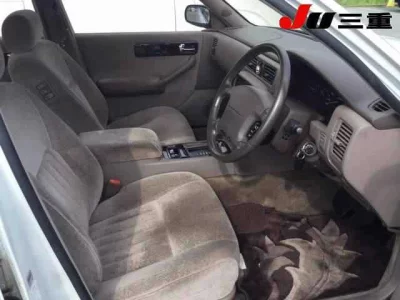 Nissan CIMA  с аукциона в Японии