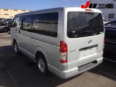 Toyota HIACE VAN  с аукциона в Японии