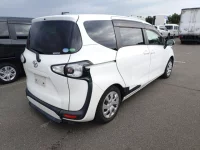 Toyota SIENTA лот № 8296 оценка 3.5  с аукциона в Японии 2