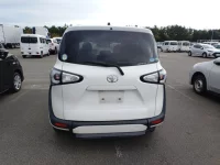 Toyota SIENTA лот № 8296 оценка 3.5  с аукциона в Японии 3