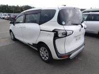 Toyota SIENTA лот № 8296 оценка 3.5  с аукциона в Японии 4