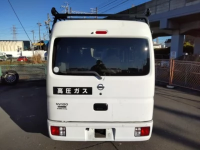 Nissan CLIPPER VAN